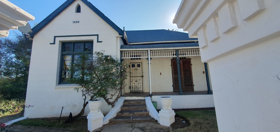 4 Bedroom Property for Sale in Uitenhage Central Eastern Cape